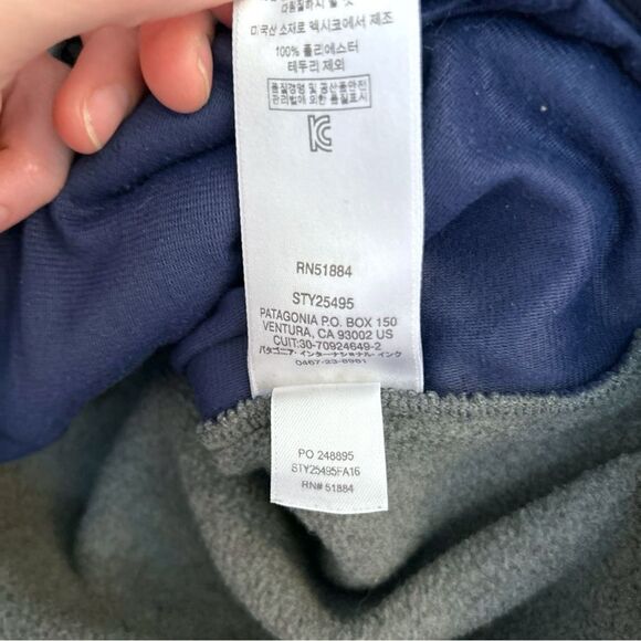 Patagonia Women’s Synchilla Snap-T Vest in Nickel Gray & Navy Blue, Size Small - Picture 10 of 11